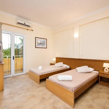 מלון Trabukos Complex (adults Only)